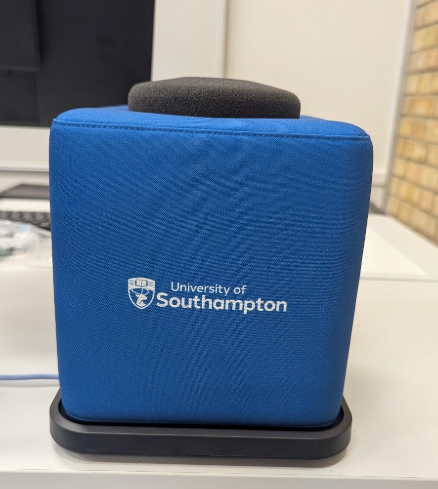 The Catchbox, a portable cube microphone